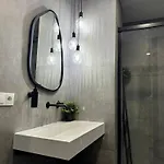 Deluxe Lajuderia Con Parking Gratis *