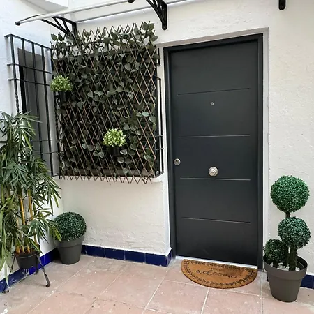 Apartment Deluxe Lajuderia Con Parking Gratis *