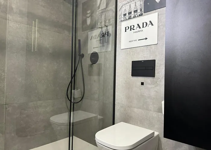 Deluxe Lajuderia Con Parking Gratis Apartment *