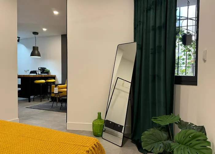 Deluxe Lajuderia Con Parking Gratis *